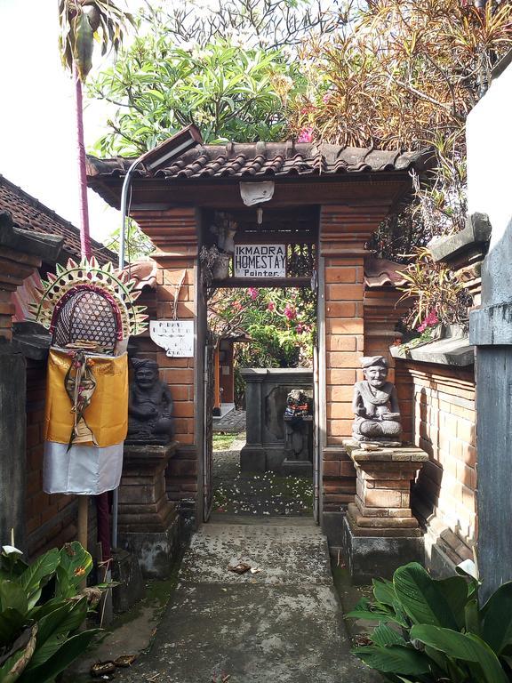 Madra Homestay Ubud Buitenkant foto